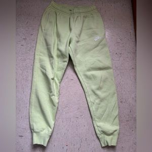 Nike Sweatpants